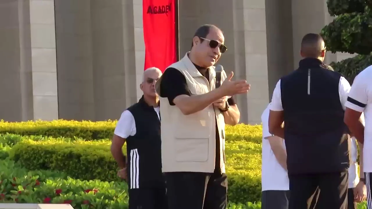 ماذا أراد أن يقول السيسي في الأكاديمية العسكرية